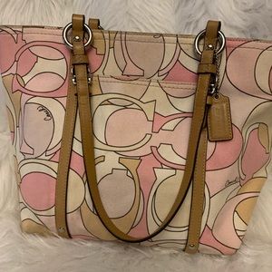 Used summer colors Coach Shoulder Bag.